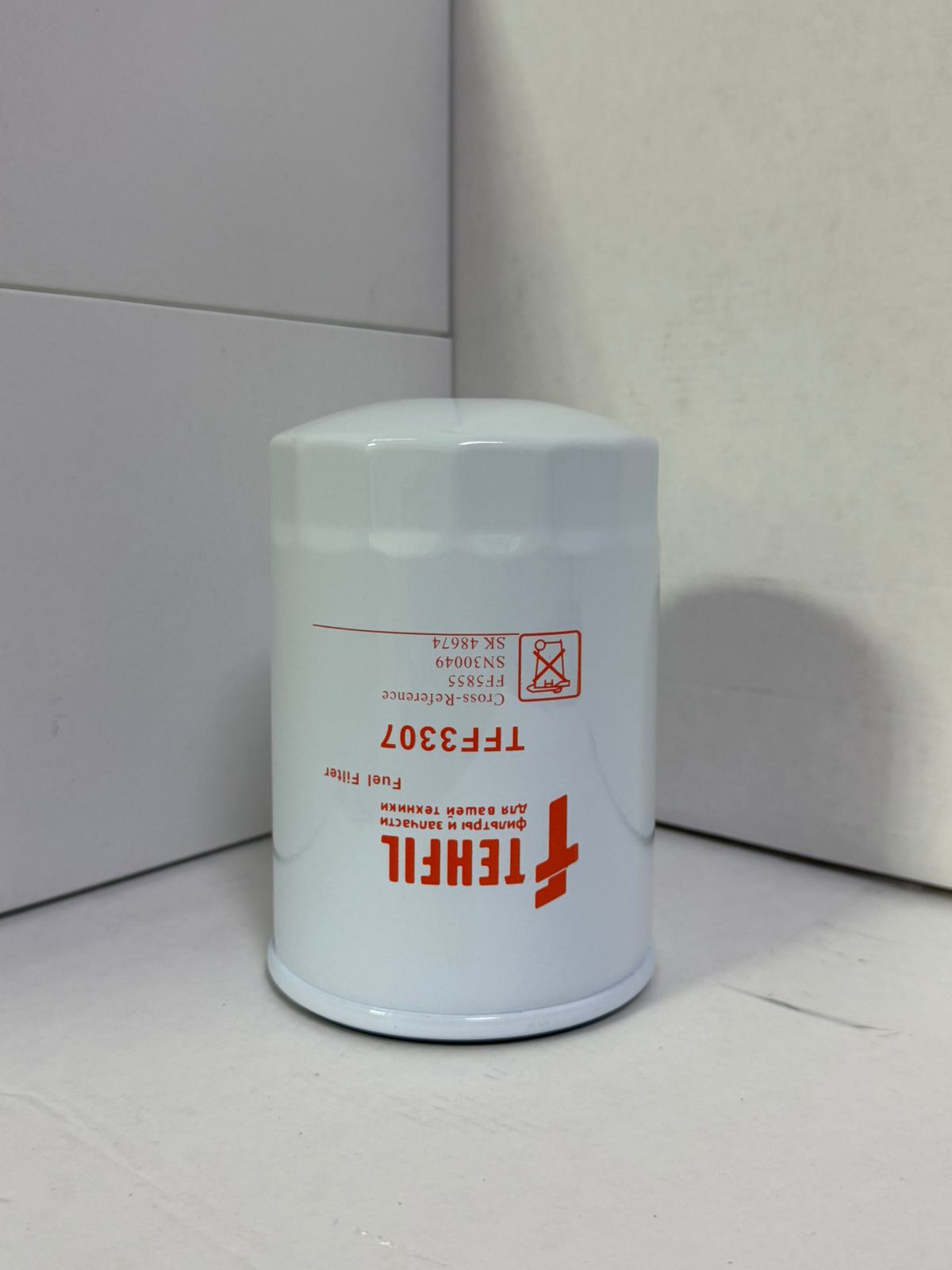 Фильтр топливный TFF3307 TEHFIL (SN30049, FF5855, SK48674, DF4365, WK1144, 3888460, 22377272)