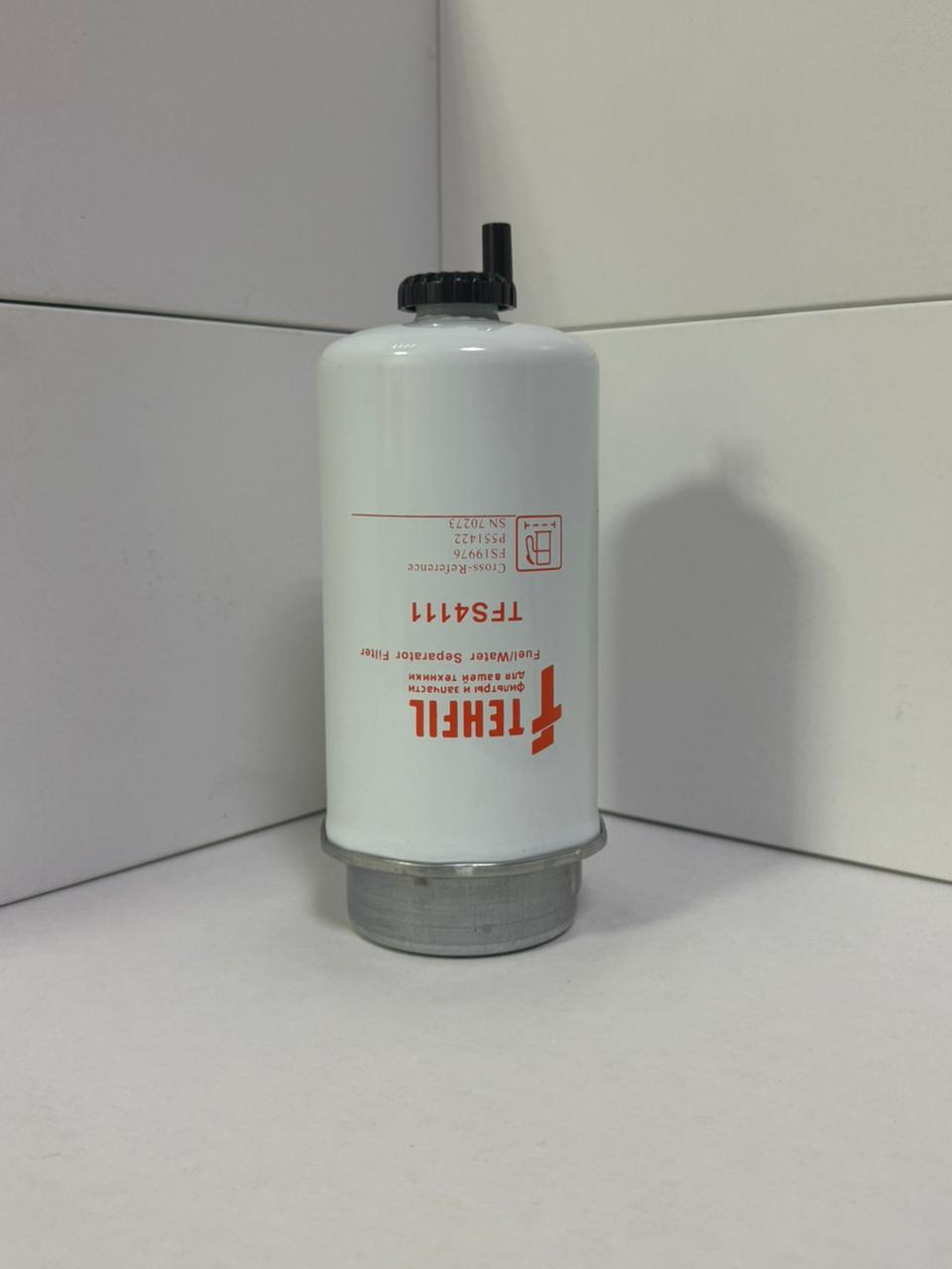 Фильтр топливный TFS4111 TEHFIL (RE522878, FS19976, ST20101, WK8162, P551422, SN70273, SK3157)